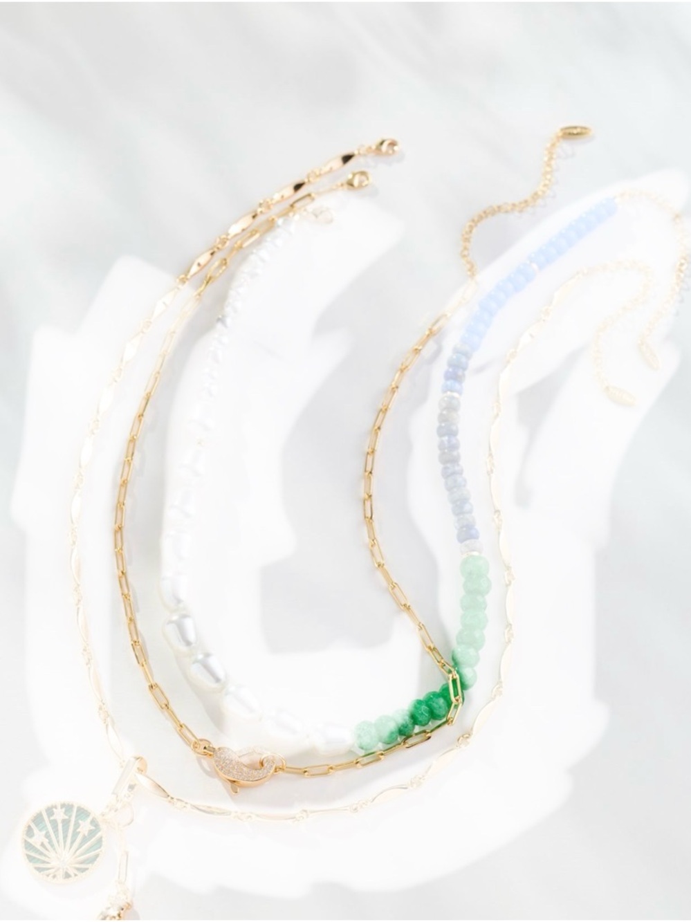 Anthropologie necklace with lobster claw clasp - Picture 2 of 4